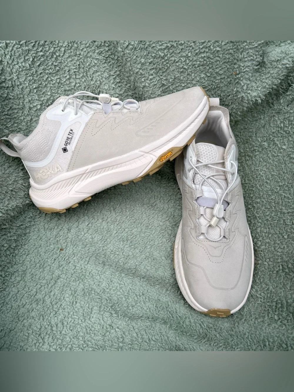 Hoka One One Transport Chukka Women's GORE-TEX Off-White and Tan Trail Sneaker
